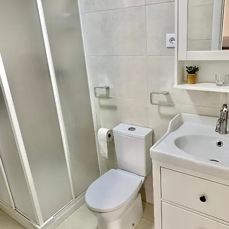 Quarto em Acomodações Particulares Cosy Studio With Sunny Patio In *